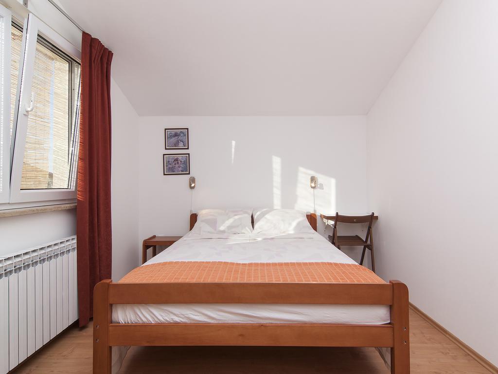 Apartments Ceja Near Sea Medolino Camera foto